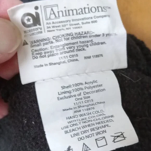 🔥Angry Birds Fleece Lined Hat with Braids and Yellow Pom - Picture 6 of 6